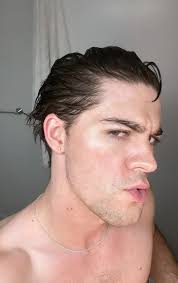 tiktok always has me trying random shit to better my skin/health but the  latest has been homemade flaxseed gel all over my face & hair… and??? it's  working??? it's giving… youthful??? hydrated