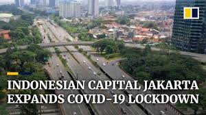 Kementerian kesehatan membantah adanya informasi yang menyebut dki jakarta menerapkan lockdown total. Lockdown For 34 Million People In Capital Jakarta As Indonesia Fights Surge In Coronavirus Deaths Youtube