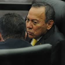 Relegados por Nora Arias, los Chuchos buscan el control del PRD de Omar  Ortega en Edomex