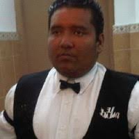 100+ perfiles de «Angel Canto»