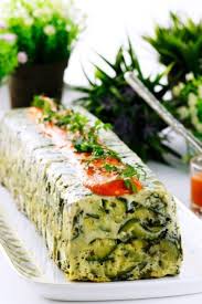 Vite Fait Bien Fait Terrine De Courgettes Au Coulis De Tomates Savoury Food Food Vegetable Recipes