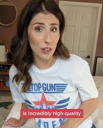 Alaina Munoz's Instagram, Twitter & Facebook