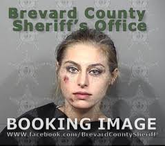 Alicia Hackett's Instagram, Twitter & Facebook