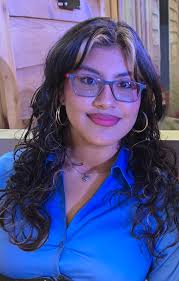 For anyone who may want to reshare or donate. Hope she can be helped and  saved😢