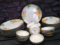 Check spelling or type a new query. Franciscan California Poppy Dinnerware Set For 8 32 Pc Usa 1950 Arch Logo Rare Collectible China By Th Dinnerware Sets For 8 Dinnerware Set Franciscan Ware