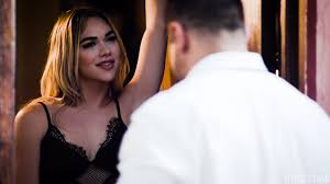 Twenty Questions with Super Hot Porn Starlet Emma Rose - Fleshbot