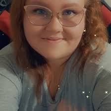 Leann Workman's Instagram, Twitter & Facebook