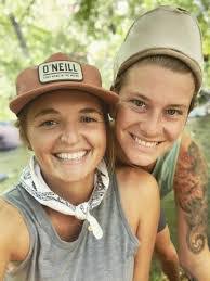 Lauren Ames's Instagram, Twitter & Facebook