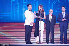 Huỳnh hiểu minh và triệu vy tái hợp. Giá»¯a Lum Xum Ly Hon Angelababy Huá»³nh Hiá»u Minh Nhin Ä'áº¯m Ä'uá»'i Tinh Ä'áº§u Triá»u Vy Tren San Kháº¥u Sao Chau A Viá»t Giáº£i Tri