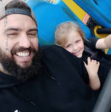 Morning. Any recommendations please for a local man and a van? Thanks