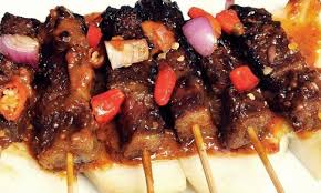 Resep kali ini mengupas bagaimana membuat masakan daging bumbu rujak. Resep Dan Cara Membuat Sate Daging Kambing Khas Madura Bumbu Kacang Asli Yang Enak Selerasa Com