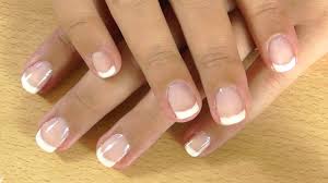 Besonders in zeiten der coronakrise hat sich gezeigt, dass man für hübsche nägel auch selbst sorgen kann. Schone Nagel Ohne Gel Ii Sissi Youtube
