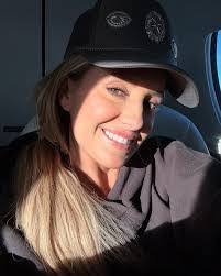 Becky Hood's Instagram, Twitter & Facebook