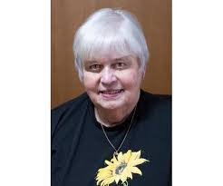 Leann Stephens's Instagram, Twitter & Facebook