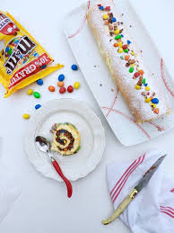 Roule Nutella Et M M S Roule Au Nutella Nutella C Est Bon