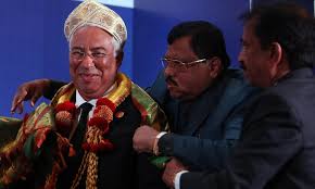 As you are aware, he is of goan and indian origin. Costa Na India Insiste Invistam Em Portugal Que Nos Apoiamos Renascenca