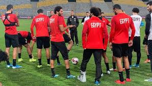 سيقدم منتخب مصر كل ما لدية علي ساحة ملعب المباراة سوف يكون هناك تحدي قوي واضح من اجل ان يصل لتلك المرحلة القوية وسيققي من سيفوز البقاء في تلك المعركة للأقوي من اجل ان. Ù…ÙˆØ¹Ø¯ Ù…Ø¨Ø§Ø±Ø§Ø© Ù…Ù†ØªØ®Ø¨ Ù…ØµØ± Ø§Ù„ÙŠÙˆÙ… Ø¶Ø¯ Ù…Ù†ØªØ®Ø¨ ÙƒÙŠÙ†ÙŠØ§ ÙˆØ§Ù„Ù‚Ù†ÙˆØ§Øª Ø§Ù„Ù†Ø§Ù‚Ù„Ø© Ø³Ø¨ÙˆØ±Øª 360