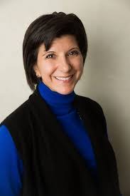 Christine Reilly's Instagram, Twitter & Facebook