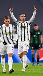 Latest juventus news from goal.com, including transfer updates, rumours, results, scores and player interviews. Juventus 2 1 Napoli 5 Hits And Flops As Bianconeri Eke Out Hard Fought Win Serie A 2020 21
