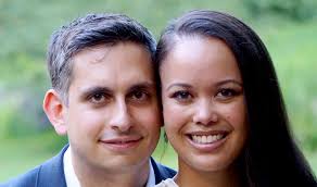 Danielle Kennedy, Markus Fischer