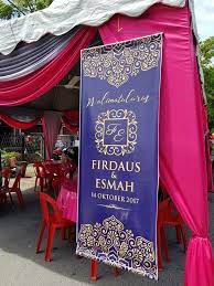 Awak rasa, pakaian siapa yang lebih sesuai untuk menghadiri kenduri kahwin orang cina? Ryfah Catering 14 10 2017 Majlis Kenduri Kahwin 18 16 Facebook