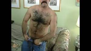 Hot str8 latino jerking his big cock. Married Latin Daddy Jerking Off His Thick Hairy Cock Xnxx Com