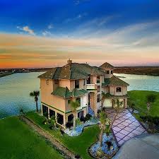 Luxury Waterfront Home In Galveston Texas Texas Homes Mansion Mansions Luxury Lifestyle Architecture Re Mansions Apartment Garden Waterfront Homes