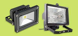 You might be wondering why. Led Vs Halogen Flood Lights Learn The Difference