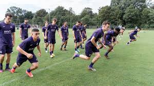 N'hésitez pas à nous contacter au 02 558 08 00 ou via welkom op de website van het gemeentebestuur van anderlecht. Rsc Anderlecht On Twitter First Training Done Summercamp