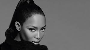 Supermodel Actress Activist Naomi Campbell Signs With Studio71 Red Arrow Studios