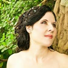 Amy Barbera (@AmyBarbera)