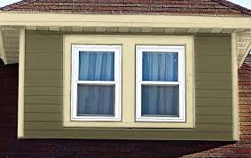 A vinyl replacement window from window liquidators can revitalize your home's look, view and energy efficiency. White Replacement Windows And House Colors To Avoid Oldhouseguy Blog