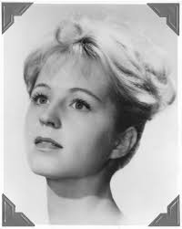 UNTITLED LAMENT by Sharyn Bamber