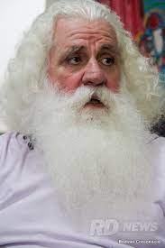 Crema da barba hamamilla extro cosmesi vaso 150 ml. Atras Da Fantasia Conheca O Papai Noel Que Foi Hippie E Outro Que Pedem Milagres Rdnews Portal De Noticias De Mt