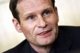 Behind the Michael Rockefeller Death Mystery