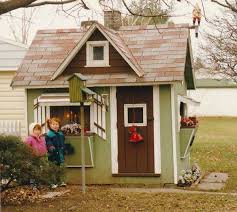 Featuring a house, castle, rocket ship and lemonade stand. Free Playhouse Plans Built By Kids