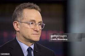 Howard Stanley Marks, chairman and co-founder of Oaktree Capital... News  Photo