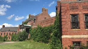 Here are some shots of building of norristown state hospital, built in 1879. Exploring Haunted Insane Asylum Found Underground Tunnels Norristown State Hospital We Snuck In Youtube