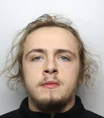 Oldham man jailed after 150 wraps of crack cocaine found during house  search