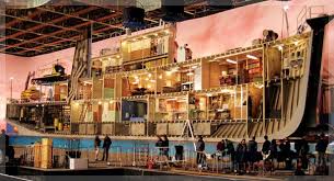 The Grand Budapest Hotel Yahoo Image Search Results Movie Costume Interior De Barco Puesta En Escena Y Tipos De Artes