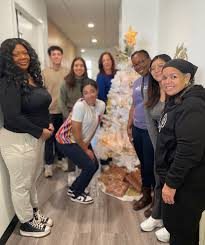 Is there anything better than coming together to spread holiday cheer? The  Douglaston Companies Corporate Social Responsibility team headed to the  Bronx to join The Jericho Project in wrapping gifts for residents