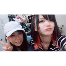 えみかさんはinstagramを利用しています 05 17 車校終わりにしょちゃんが ご飯買ってきてくれたから 食べて銀魂見ながら仮眠 しょちゃん早番やったから 早めの出勤 一緒に歩いてる最中暑すぎて汗だく もう夏やん そのままちょっと newsboy hats