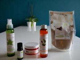 Le Spray Wc Exterminateur D Odeurs Aux 3 Huiles Essentielles Soins Naturels Naturelle Huiles Essentielles