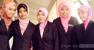 Moshims ucapan ringkas kad ucapan guru berpindah. Cikgu Ayu Dot My