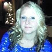 Kelly Crist's Instagram, Twitter & Facebook