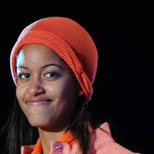 Charting the former first daughters' best looks, from the white house and beyond. Malia Obama Aktuelle News Infos Bilder Bunte De