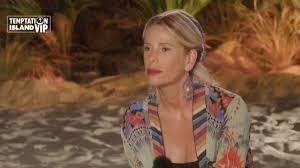 Temptation island 2020, la conduttrice maria de filippi svela alcuni retroscena con alessia marcuzzi prima dell'inizio della trasmissione. Alessia Marcuzzi Sul Suo Ruolo A Temptation Island Ho Detto Addio A Lanostratv