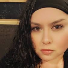 What are the pros and cons of Huntington and 5/3 banks in Lorain, Ohio?