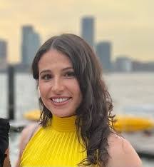 Allison Weinberg's Instagram, Twitter & Facebook