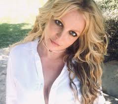 But in a recent instagram post, the youngest of the spears siblings explained why she didn't pursue a career in pop. Mtrka59ewjuvlm